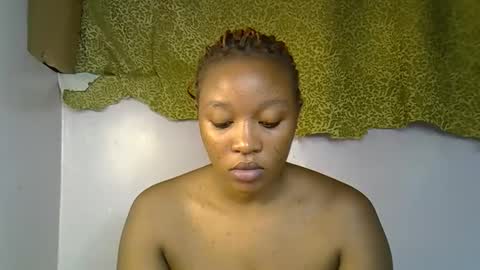 Snapshot of nasty_previne chatting on 11.25.25 previn online show from 11.25.25