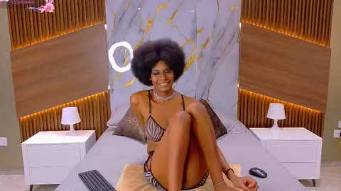 Julieth  online show from 11.14.25