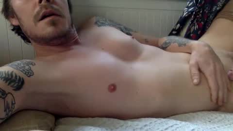 Snapshot of nastyloveparis chatting on 10.26.25 nastyloveparis online show from 10.26.25