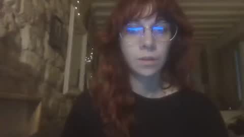 Snapshot of nastyloveparis chatting on 11.09.25 nastyloveparis online show from 11.09.25