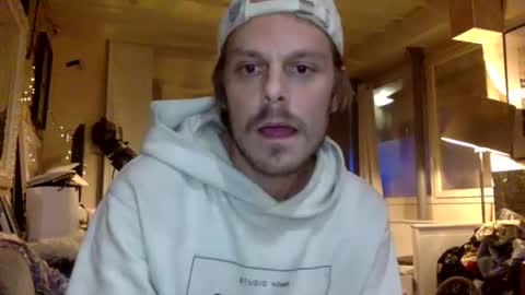 Snapshot of nastyloveparis chatting on 11.16.25 nastyloveparis online show from 11.16.25