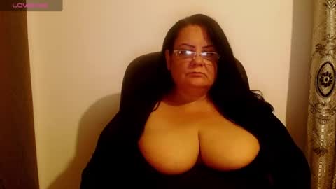 Snapshot of nastymilf34 chatting on 08.04.26 Miss Pam online show from 08.04.26