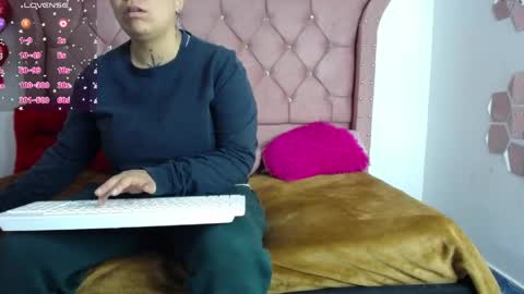 nat_evans8 online show from 05.31.26