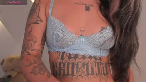 Snapshot of nataasha1 chatting on 02.26.25 Natttttttttttttttt online show from 02.26.25