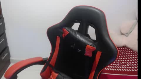 Nata Ramirez online show from 02.15.26