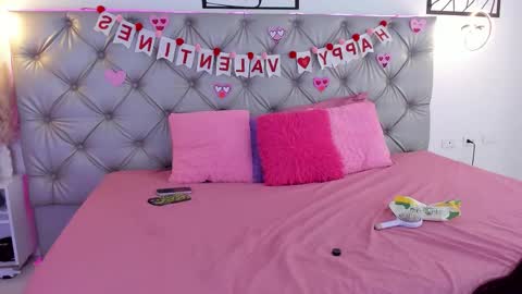 Snapshot of natalhy_ chatting on 02.28.26 natalia online show from 02.28.26