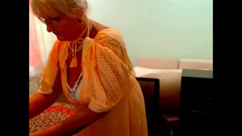 natali online show from 09.23.25