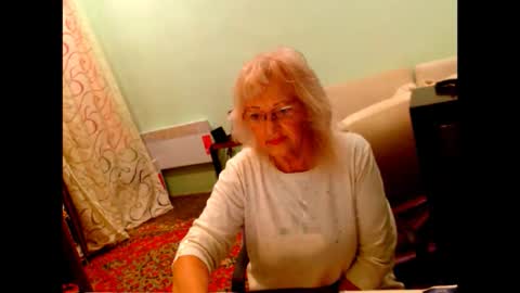 natali online show from 10.20.25