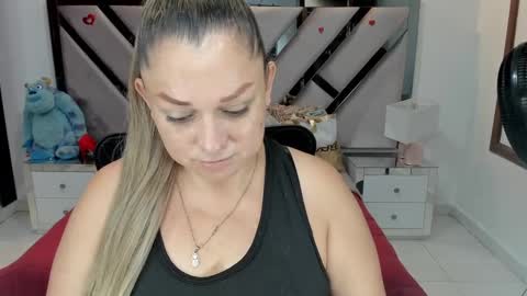 Snapshot of natalia5560 chatting on 10.07.25 natalia5560 online show from 10.07.25