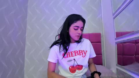 Naty  online show from 01.22.25