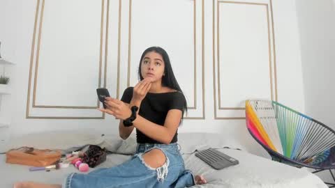 Naty  online show from 02.22.25