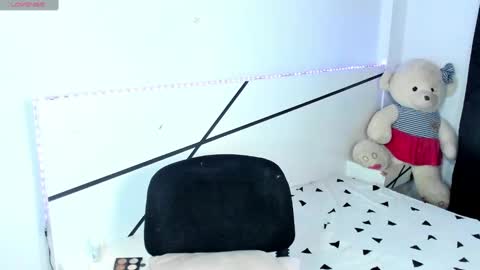 Snapshot of natalia_cb chatting on 01.11.25 Natalia online show from 01.11.25