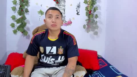 nataliaandjulliam online show from 02.12.26