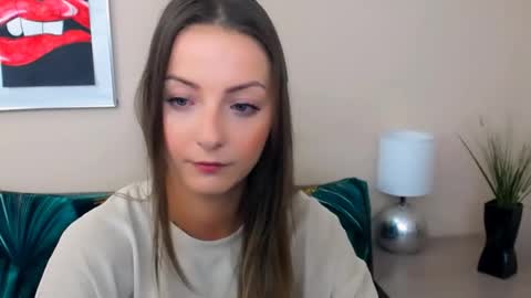 Snapshot of natalie_live chatting on 07.08.26 NatalieSexy online show from 07.08.26