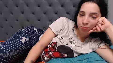 Miia online show from 01.21.25