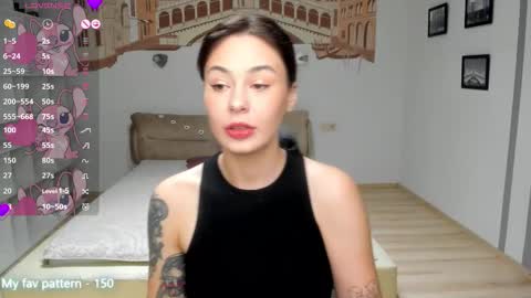 Natali online show from 10.15.25