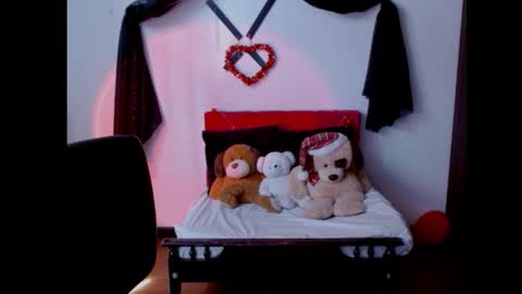 Nataly Escobar online show from 03.12.25