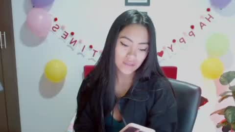 Nataly Escobar online show from 09.12.25