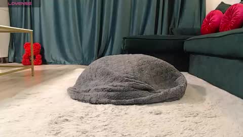 Naty  online show from 02.19.26