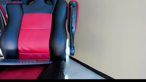 natasha_clifford online show from 12.02.25