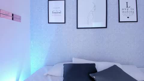  Natasha  online show from 10.22.25