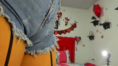 Snapshot of natasha_jurado chatting on 02.05.25 N A T A S H A online show from 02.05.25