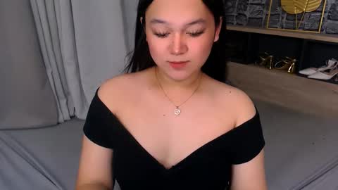 Snapshot of natasha_santiago5 chatting on 11.14.25 natasha_santiago5 online show from 11.14.25