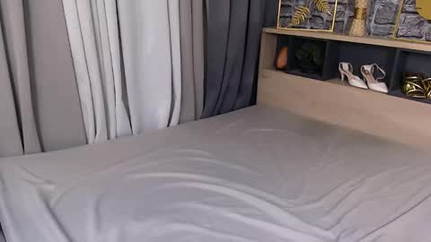 Snapshot of natasha_santiago5 chatting on 11.23.25 natasha_santiago5 online show from 11.23.25