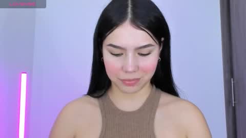 Natalia online show from 12.18.25