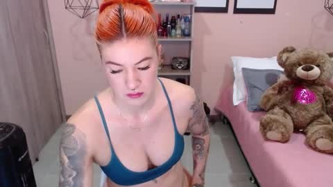 Snapshot of natasha_woo chatting on 02.06.25 Nat online show from 02.06.25