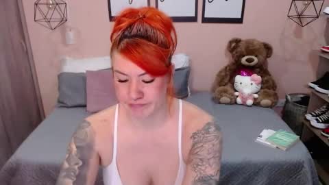 Snapshot of natasha_woo chatting on 11.13.25 Nat online show from 11.13.25