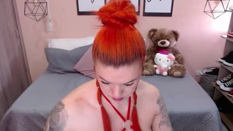 Snapshot of natasha_woo chatting on 11.13.25 Nat online show from 11.13.25