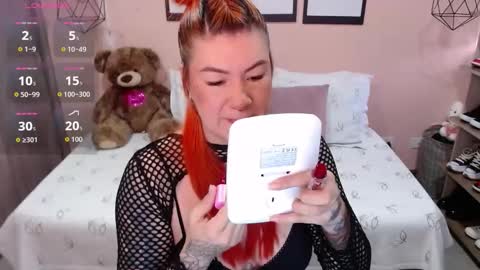 Snapshot of natasha_woo chatting on 11.24.25 Nat online show from 11.24.25