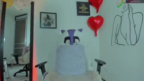 Natasha Anurak online show from 02.23.26