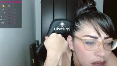 Natasha Smithe  online show from 01.24.25