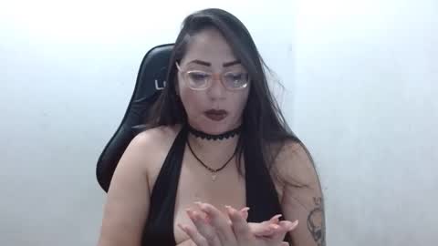 Natasha Smithe  online show from 11.14.25