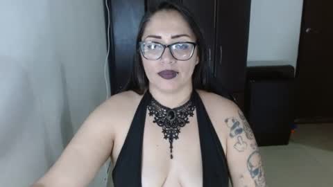 Natasha Smithe  online show from 08.08.26