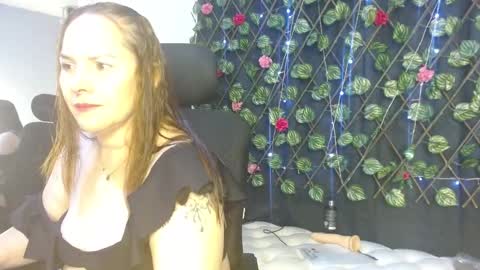 NataTellez online show from 11.02.25