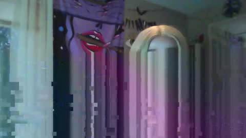 natbaby2002 online show from 10.22.25