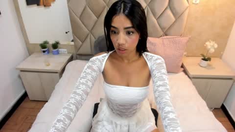 Snapshot of nath_quim chatting on 01.28.25 NATH QUIM online show from 01.28.25