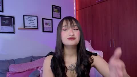 Snapshot of nathalia_ramirez_ chatting on 02.04.26 Nathalia Ramirez online show from 02.04.26