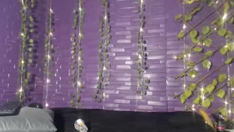 Snapshot of nathalia_roos_rs chatting on 11.23.25 Nathalia Roos rs online show from 11.23.25