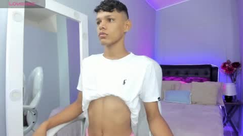 Snapshot of nathalie_moon_ chatting on 04.13.26 nathalie_moon_ online show from 04.13.26