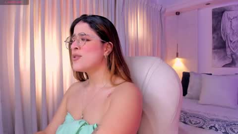 NATHALIE online show from 04.01.26