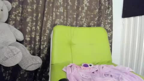 Snapshot of nathaly_love96 chatting on 01.18.25 Nathaly online show from 01.18.25