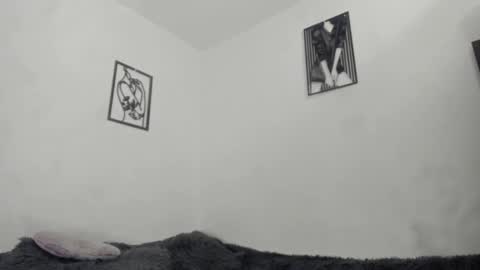 Snapshot of nathaly_love96 chatting on 11.18.25 Nathaly online show from 11.18.25