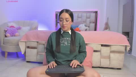    online show from 12.30.24