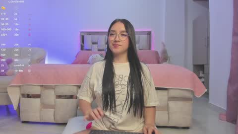    online show from 01.02.25