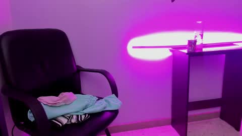 nathalya_summer online show from 03.01.25