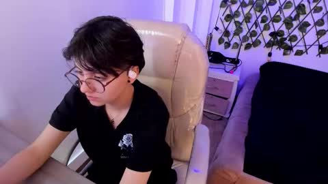 Snapshot of nathalyy_ds chatting on 10.03.25 nathalyy_ds online show from 10.03.25